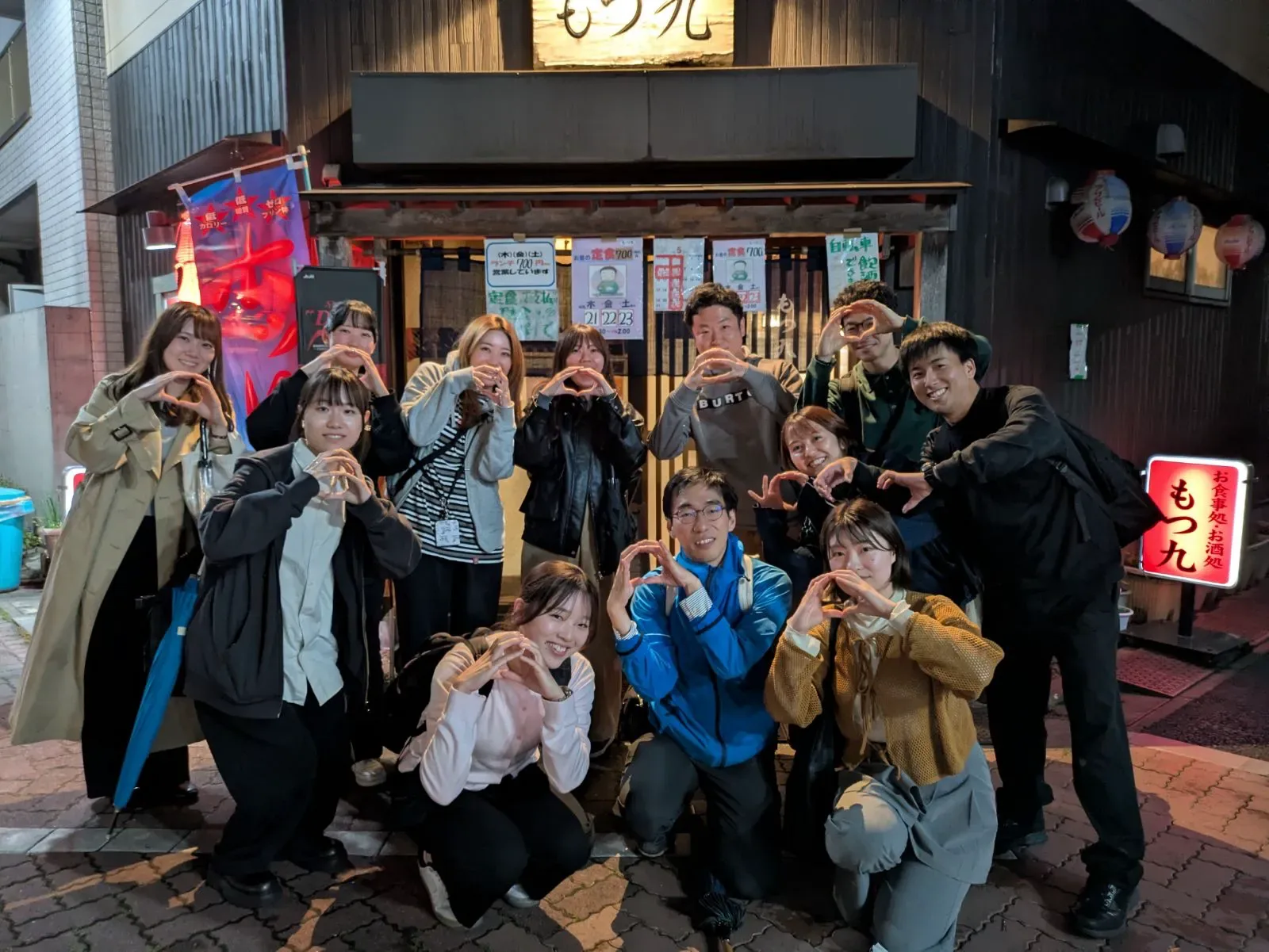 まんまるの仲間との集合写真
